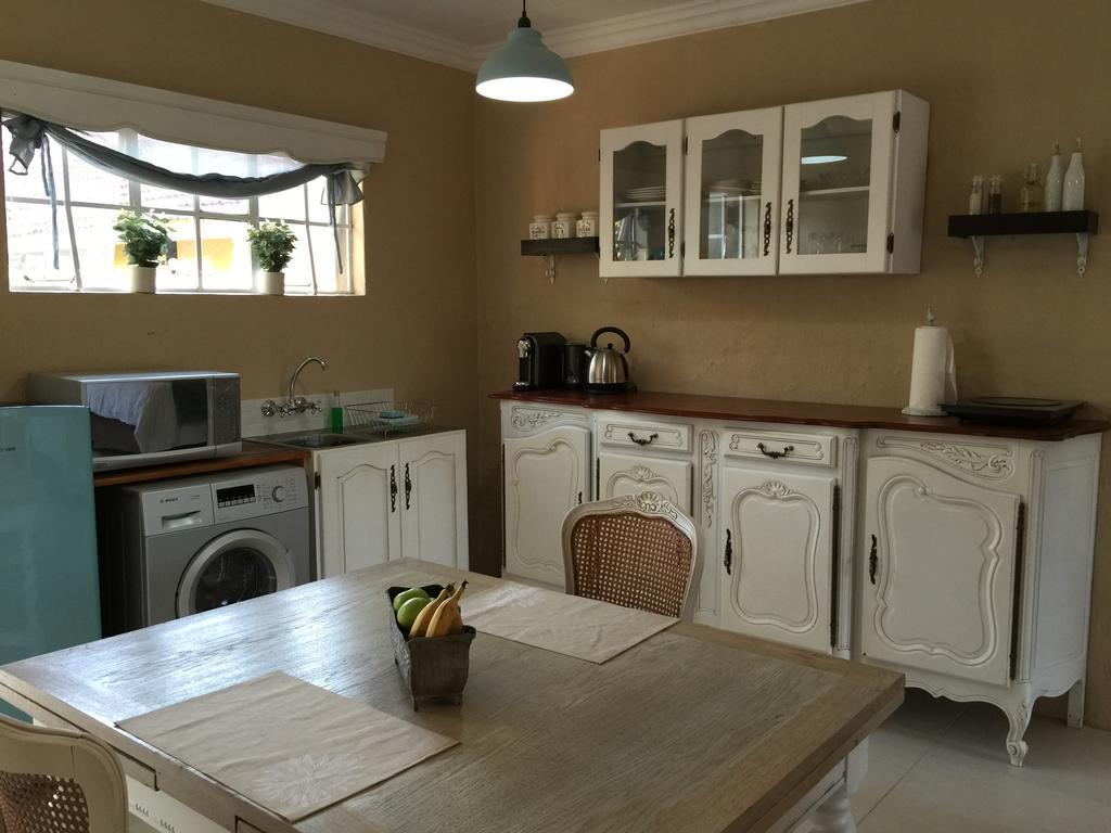 Nouveau Studios Преторія Екстер'єр фото